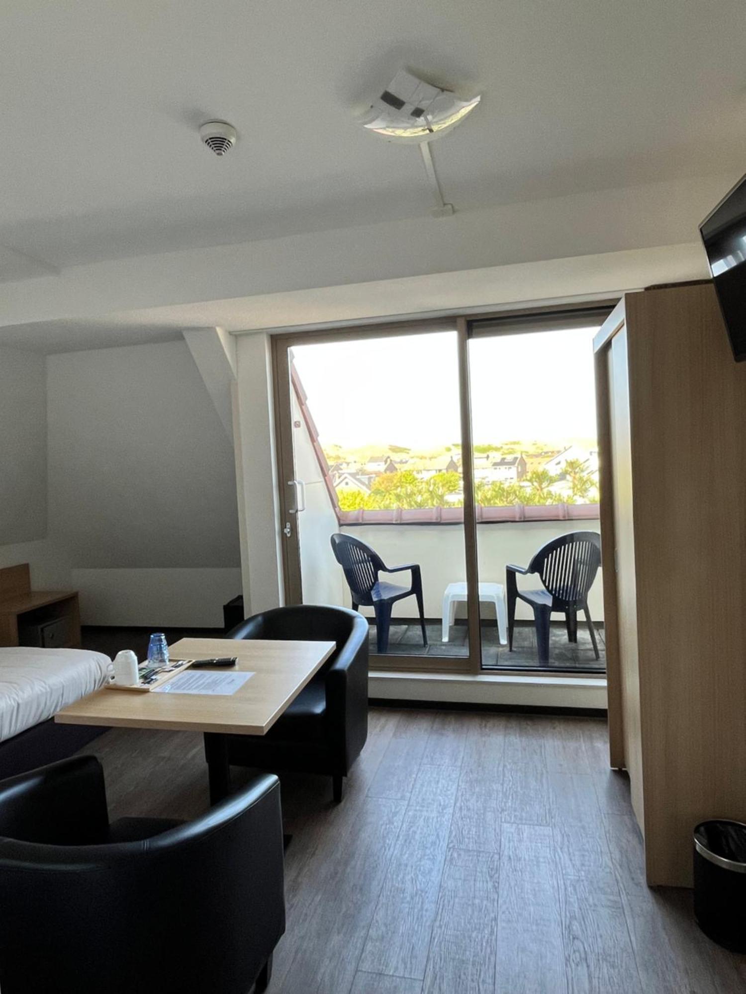 Hotel Het Zwaantje Callantsoog Esterno foto
